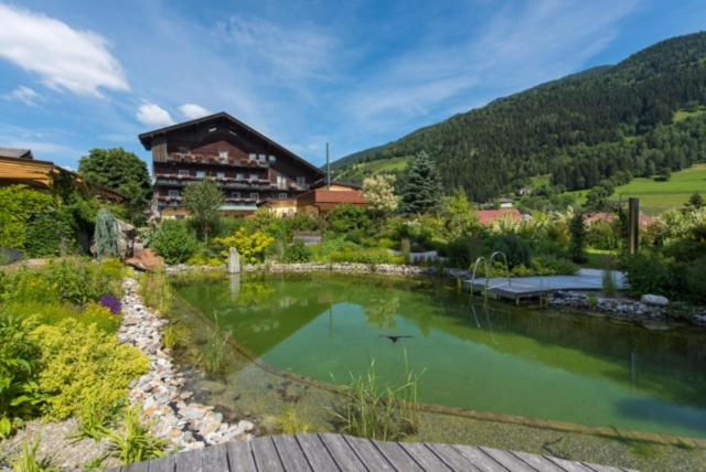Hotel Moelltalerhof Rangersdorf エクステリア 写真