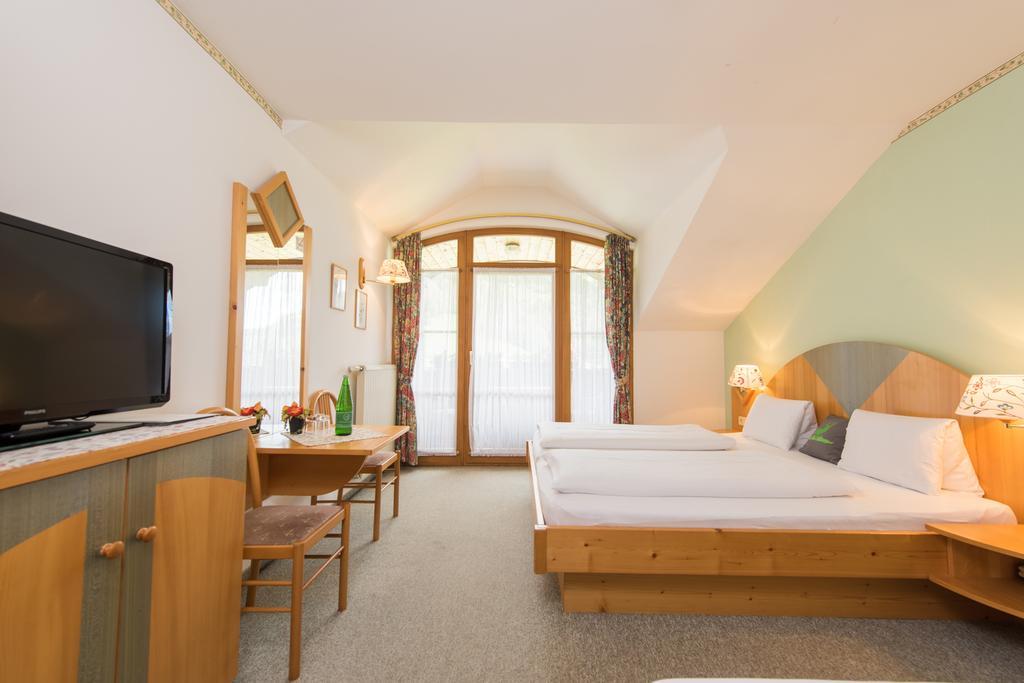 Hotel Moelltalerhof Rangersdorf 部屋 写真
